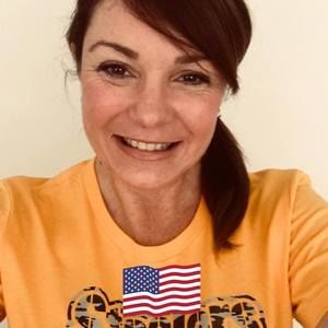 Meet your Posher, Carrie